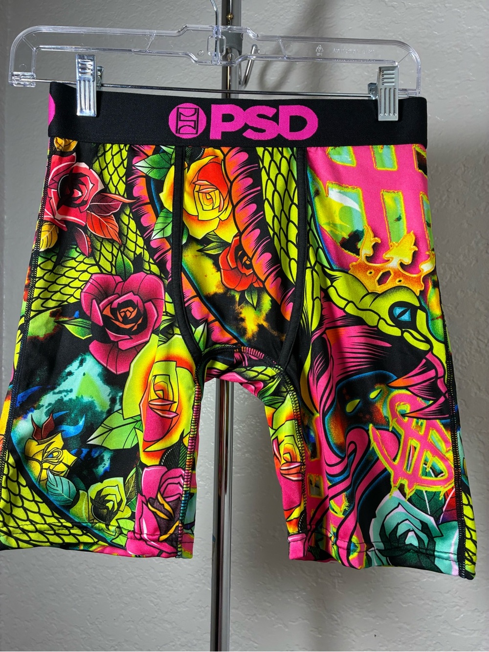 PSD Neon Pink & Multicolor Floral Snake Boxer Briefs Performance Shirts Mens XS